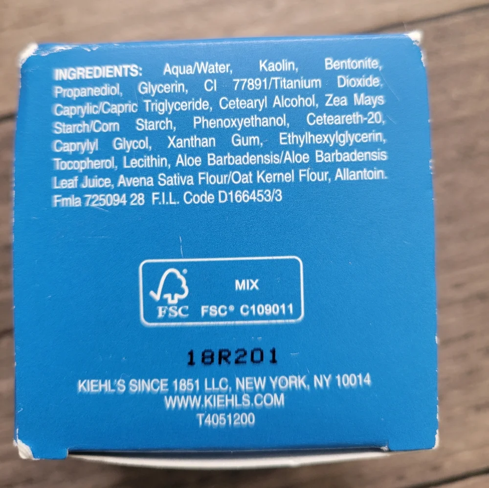 NWT  unisex Kiehl's RARE EARTH DEEP PORE CLEANSING MASQUE